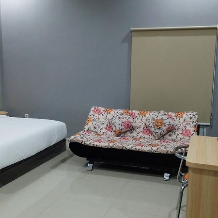 O.R 44 Hotel Bengkulu Exteriér fotografie